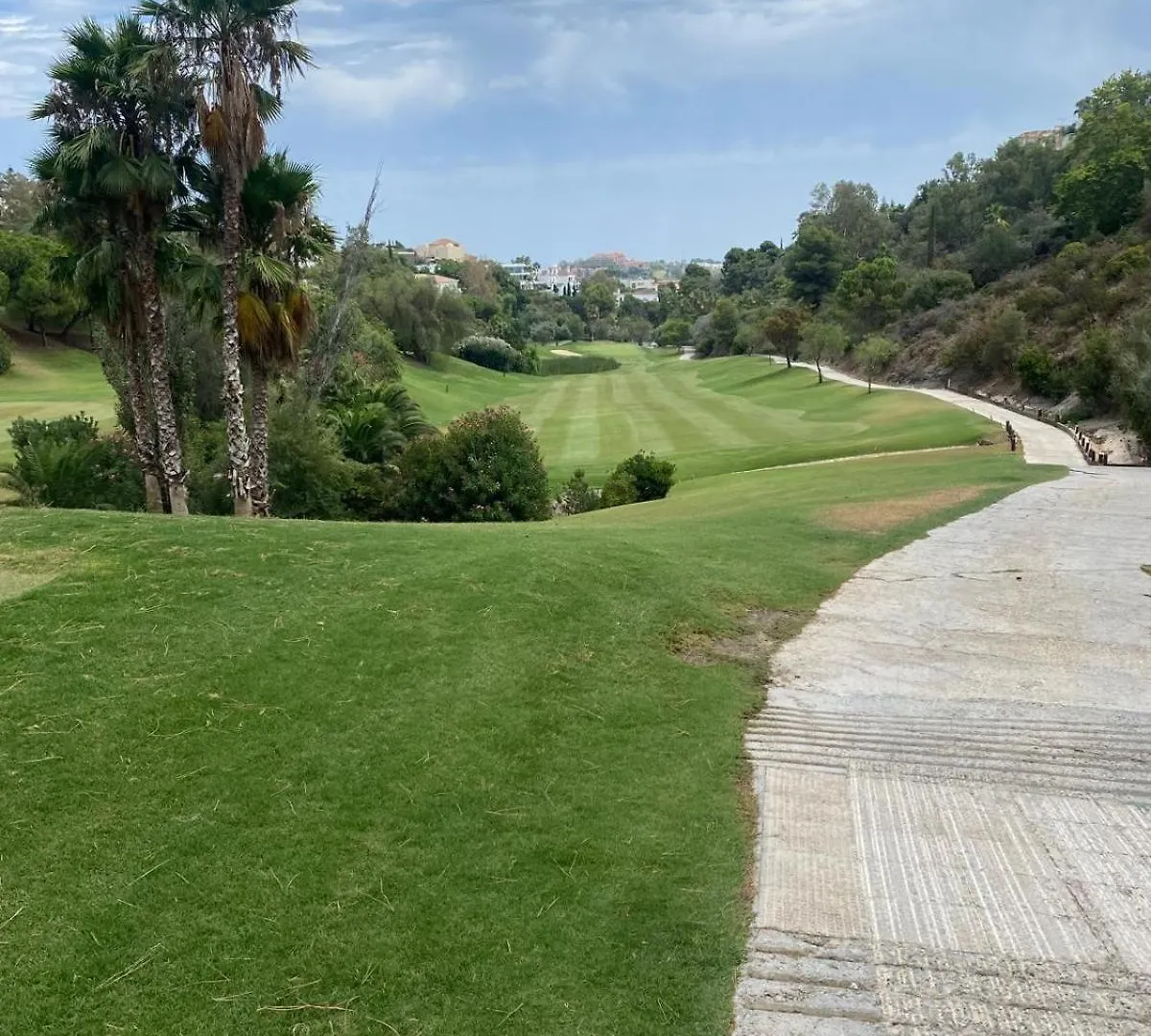 Apartment Los Olivos Real De La Quinta Luxury 3 Bed Benahavis
