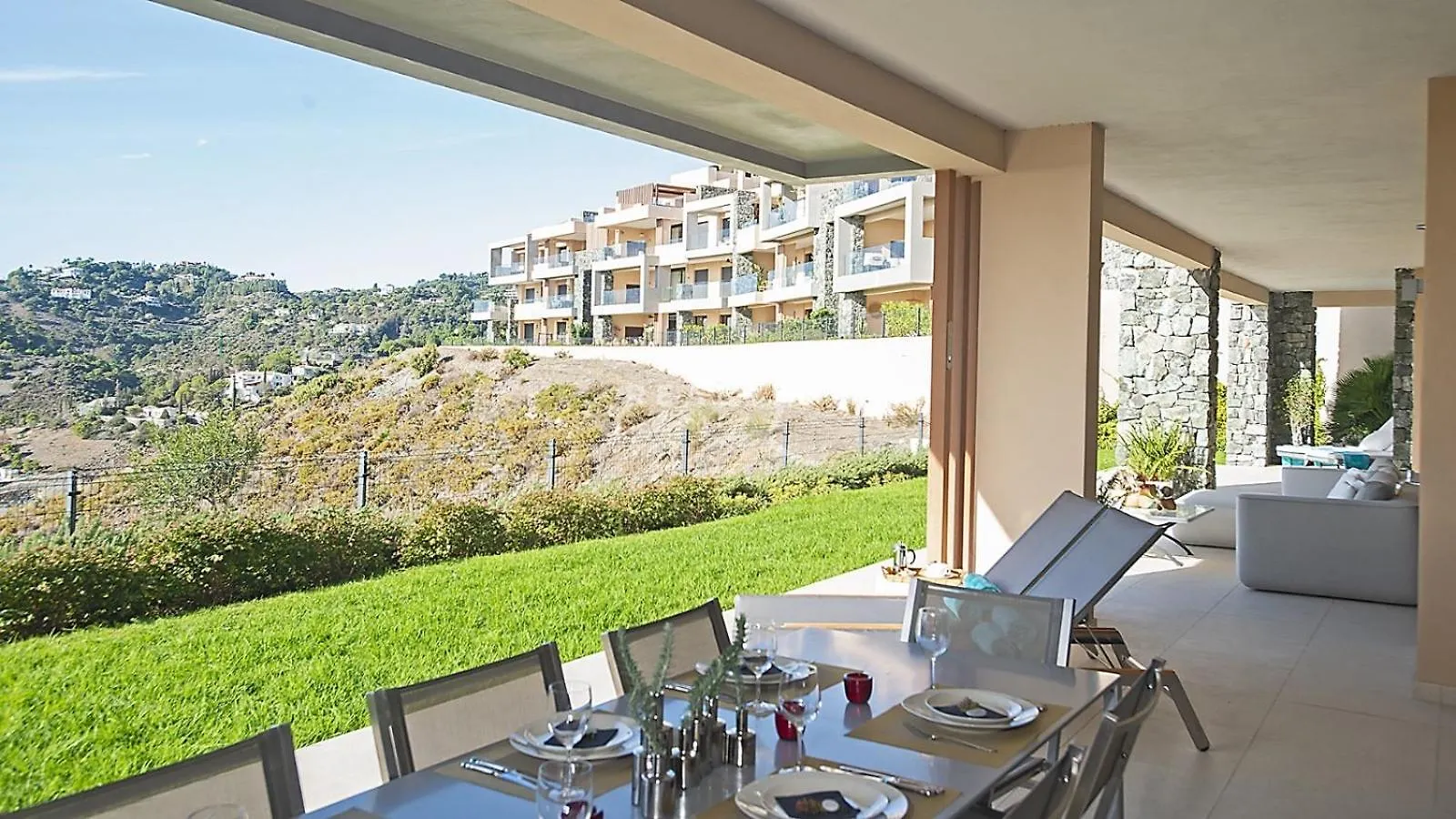 Los Olivos Real De La Quinta Luxury 3 Bed Benahavis Apartment